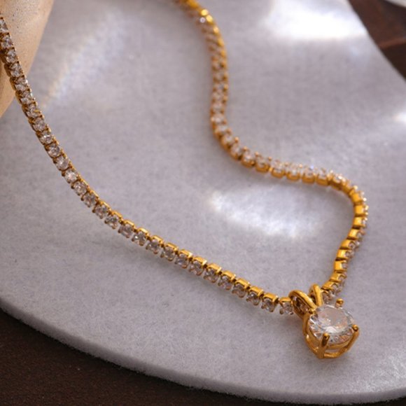 ^NEW 18K Gold Plated 2CT Solitaire Diamond Round Diamond Chain Necklace - Picture 8 of 8